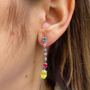 Brinco pedras coloridas